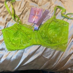 Savage x fenty Lovelace front closure bra